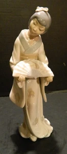 Lladro NAO Porzellan "Geisha mit Fächer" 10" in Box top - Bild 1 von 7