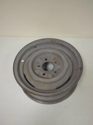 Llanta de acero C1 Corvette 53-62 15 X 5 original con fecha 12-54 C-1 53 54 55 56 57 Foto 1 de 4