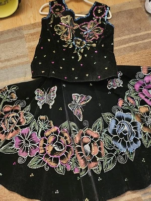 Conjunto de Top y Falda de Terciopelo Mexicano Pintado y Lentejuelas Años 50 Talla Mediana Foto 1 de 4