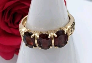 14ct Gold Garnet & Diamond Trilogy Ring, Size O, Excellent Condition - Picture 1 of 15