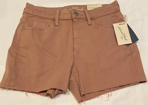 Neu mit Etikett Universal Thread Damenshorts hoher Bund Midi abgeschnitten Größe 4 - Bild 1 von 3