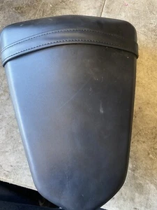 YAMAHA R3 2022 MODEL PILLION SEAT MOTORCYCLE RESTORER - Picture 1 of 7