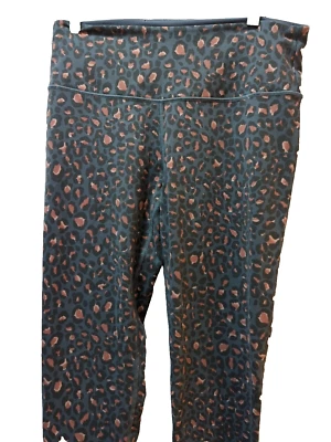 Victoria's Secret VS Sport pink gray animal cheetah print Leggings M medium - Image 1 of 4