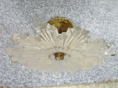 PLAFONNIER  CRISTAL FORME SOLEIL ET HARMATURE EN  BRONZE HALL D'ENTREE COULOIR - Photo 1/4