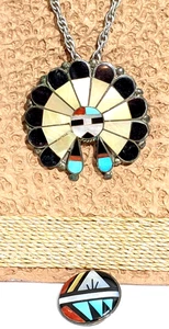 Zuni Sterlingsilber Multi Stein Inlay signiert BOOQUA Anhänger/Brosche & Halskette - Bild 1 von 10