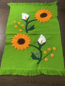Colorful Floral Mexican Embroidered Table Runner Chiapas Hand Made 20x14 Inches - Bild 1 von 4