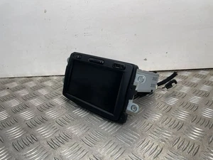 Renault Captur 2014 Radio CD GPS player head unit 281154879R LIQ13105 - Picture 1 of 14