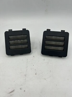 Chevrolet Corvette 84-89 / Cubiertas de luces de cortesía de domo mapa lateral interior / OEM Foto 1 de 4