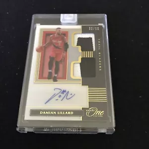 Damian Lillard 2019 Panini One And One Auto Dual Patch 03/10 No.DJA-DLL - Picture 1 of 2