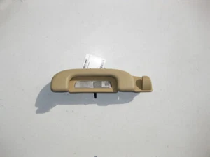 Manija de techo beige trasero izquierdo mercedes-benz a1648100554 8k67 ml w164 gl x16... - Imagen 1 de 5