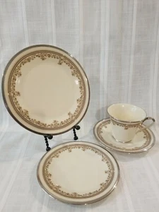 Lenox Lace Point China 4 Pieces Silver Trim Made In USA - Picture 1 of 9