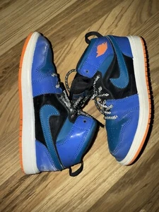 Air Jordan 1 Mid Boys Sz 1.5Y 1.5 Youth GS Racer Blue 554725-440 Shoes Sneakers - Picture 1 of 9
