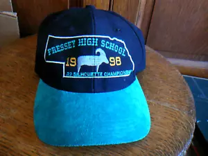 CAPPELLO BERRETTO NEBRASKA HIGH SCHOOL .22 SILHOUETTE CHAMPIONSHIP 1998 - PRESSEY WMA EX - Foto 1 di 4