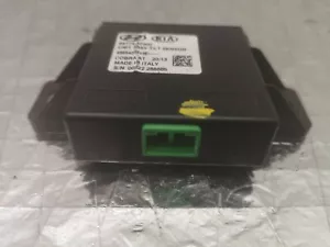 KIA SORENTO MK2 TILT SENSOR ECU 95775-2P900 2014 - Picture 1 of 4