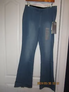 1822 Women High Rise Bootcut Pull On Jeans BLUE Silk Denim Super Stretch 16 NWT - Picture 1 of 3