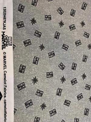 Ткань Marvel Avengers Capt с серым логотипом Superhero Comics 1608 - Изображение 1 из 2