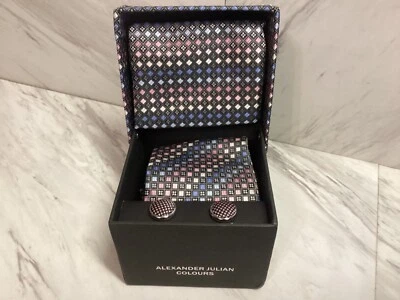 Juego de corbata, gemelos y pañuelos Alexander Julian colores Foto 1 de 4