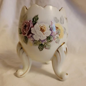 Jarrón vintage Nacoware taza huevo patas rosa floral porcelana E-116/S 4" de alto - Imagen 1 de 7