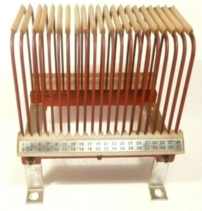 AMI / ROWE JUKEBOX MODELS  D / E / F/ G  part:   RECORD TRAY 1-40 - Picture 1 of 3