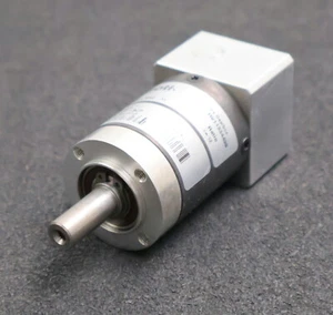 REXROTH Planetengetriebe GTE040-NN2-012B-NN45 MNR: R911334499 - Picture 1 of 8