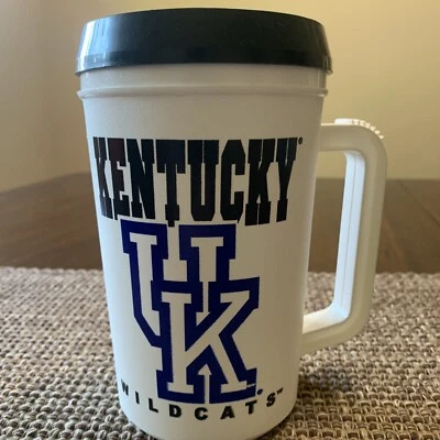 Vintage UK Kentucky Wildcats 22oz  Plastic Travel Mug - Image 1 of 4