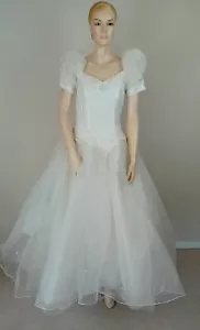 VINTAGE 80S WHITE LACE EMBELLISHED BEADED PRINCESS PRONUPTIA WEDDING DRESS 8 10 - Picture 1 of 16