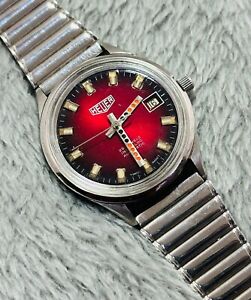 Vintage Swiss Made Tag Heuer Automatic Date Men's Wrist Watch
