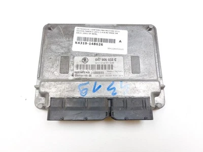 047906033C CENTRALINA MOTORE ECU SKODA FABIA I (6Y) 1.4 B 8V MAN 5M 68CV 2001 5P - Immagine 1 di 3
