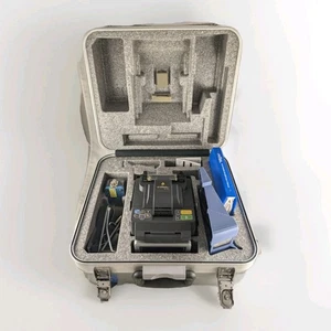 Fitel S176 Fusion Splicer With Hard Shell Shipping Case - Picture 1 of 24