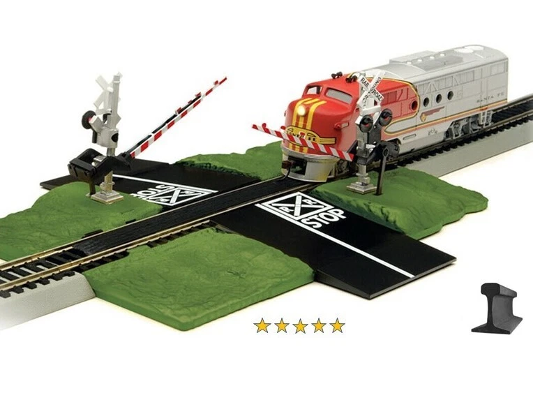 Bachmann HO Scale ~ New 2025 ~ EZ-Track Dual Crossing With Auto Gates ~ 44579 - Image 1 of 1