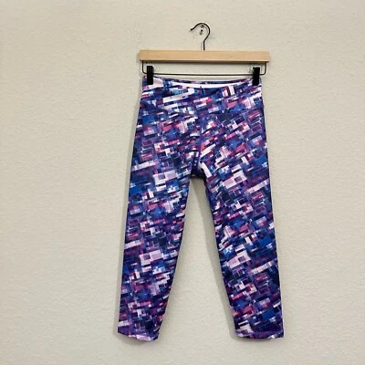 PRANA Roxanne Capri Leggings Womens Sz M Multicolor GeometricOutdoor Gym Running - Image 1 of 4