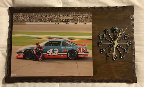 #43 RICHARD PETTY STP CAR @ DAYTONA 10 X 16 LIMITED EDITION HAND MADE WALL CLOCK Cover