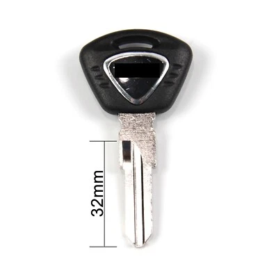 Llave en blanco sin cortar para TRIUMPH Tiger 1050/Speed Triple 1050/Daytona 675 B Foto 1 de 4