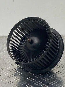 Ventola motore riscaldamento FORD Fiesta VI CB1 1790329 VP8E2H18456AB - Foto 1 di 7
