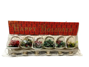 6 MCM Vtg NOS Xmas Ornaments 1960's Plastic Poinsettia Holly Basket Hong Kong - Picture 1 of 6