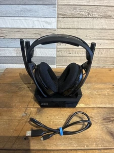 Auriculares inalámbricos Astro A50 y base de carga para consola/PC - defectuosos no se cargan” - Imagen 1 de 18