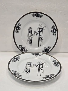 Disney Nightmare Before Christmas - Jack Skellington & Sally 8” Plates Set Of 2 - Picture 1 of 4