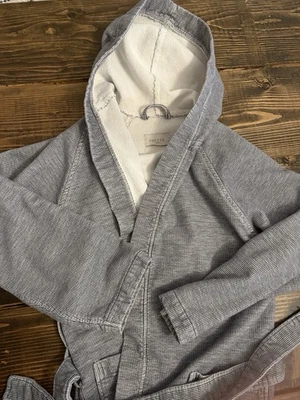 Bata con Capucha a Rayas Frette Kimpton Hoteles Unisex Lujo Bata con Cinturón S M Foto 1 de 4