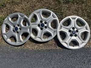 Set of 3 - 17" OEM Wheel Covers for 2017 Ford Escape and Other Ford Vehicles - Picture 1 of 5