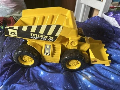 Mighty Wheels, Protect Front And Loader Excellent Excellent Condition, Max Actio - Image 1 of 3