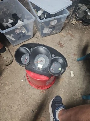 2005-2006 Nissan Altima Speedometer Preowned - Image 1 of 4