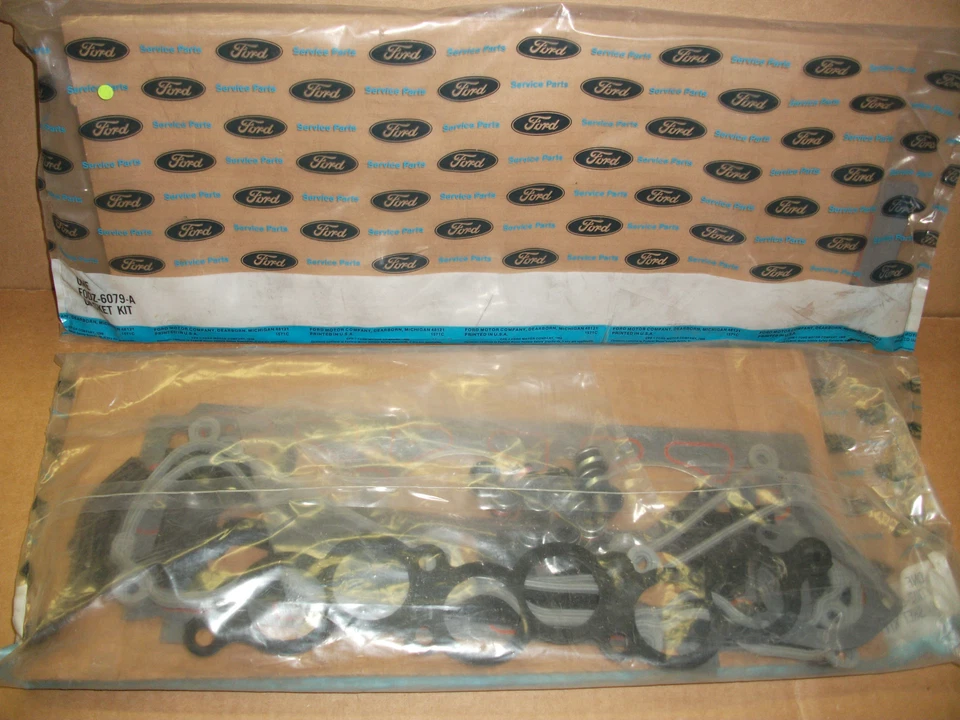 Conjunto de junta de motor Ford fabricante de equipamento original #F0DZ-6079-A 1986-90 Aerostar 3.0L 182 polegadas cúbicas, novo na caixa - Imagem 1 de 1
