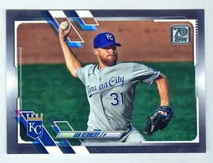 Topps Serie 1 2021 Black Parallel #236 Ian Kennedy 46/70 Royals - Imagen 1 de 1