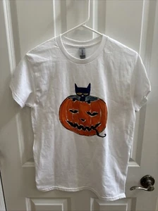 NEW Pete the Cat Halloween Pumpkin Jack-o-Lantern T-Shirt, Size Small - Picture 1 of 2