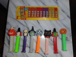 8 Vintage HALLOWEEN Pez Candy Dispensers & 10 Pack PEZ Candy - Picture 1 of 8