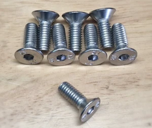 8X STAINLESS STEEL BRAKE DISC RETAINING SCREWS BOLTS TO FIT VW CADDY 2C 2K SA - Picture 1 of 1
