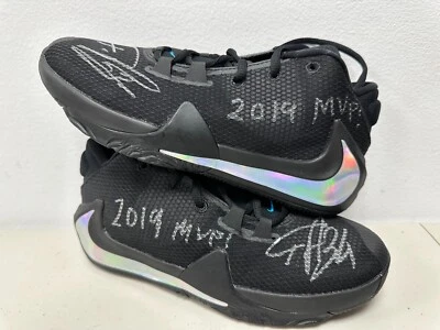 Giannis Antetokounmpo Signed Inscribed "2019 MVP" Nike Zoom Freak Pair Beckett - Image 1 of 4