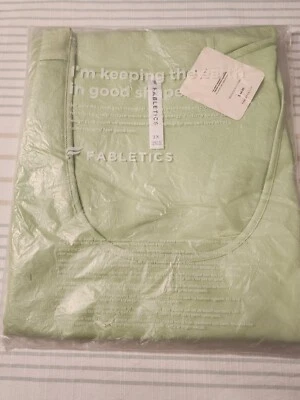 Fabletics Women's Breathable Ecosatin Wasabi Sleeveless Tank Top Size 2X - Image 1 of 4
