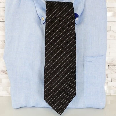 HUGO BOSS Corbata para el Cuello Para Hombres Negro Rayas Seda Traje Sólido Simple Moderno Lujo Genial Foto 1 de 4