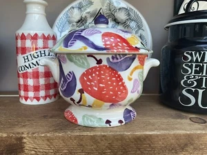 Emma Bridgewater Wild Mushrooms Small Tureen Halloween Autumn - Brand New 1st - Picture 1 of 4